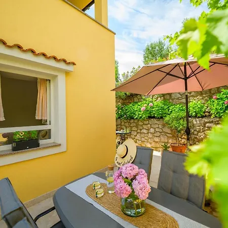 House Rosa Appartamento Mali Lošinj